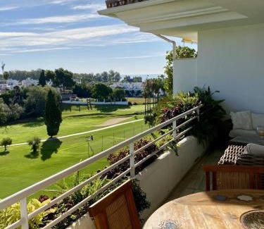 Guadalmina Apartment | Duplex vistas al golf Guadalmina Marbella