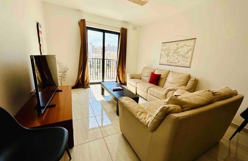 Bugibba Apartment | Duplex Whiskey Home 200m away from the Sea and the Square