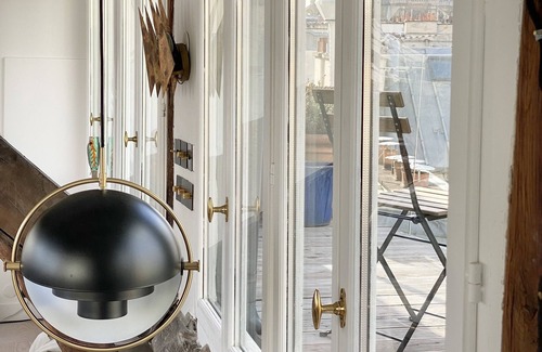 Quartier du Mail Apartment | Duplex With Terrasse and vue on the Eiffel Tower
