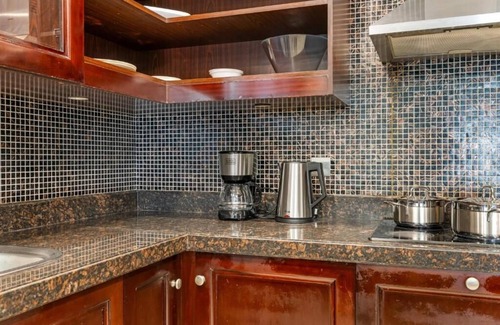 Old Dubai Apartment | Durrani Homes Zafran Luxe Stay Iconic Burj View