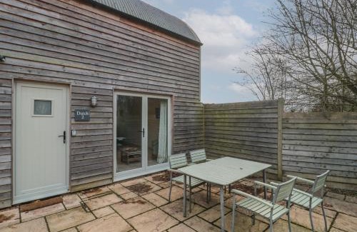 Lechlade House | Dutch 2