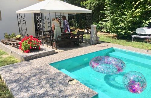 Palic House | Dve kuce pored jezera