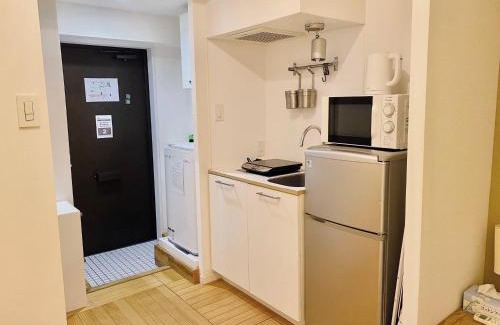 Honmachi Apartment | Dwell Urban 7C