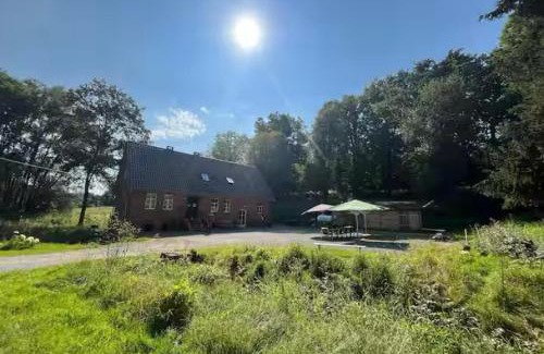 Dassel Bed & Breakfast | e Wassermühle Rittergut Friedrichshausen