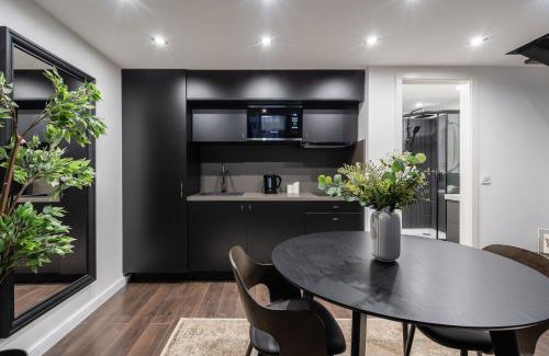 Erzsebetvaros Apartment | E41 - Trendy Boutique Apartments - Prime Spot by BQA