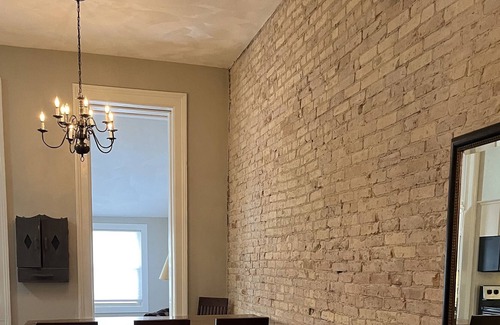 Neenah Apartment | EAA 2 Bedroom Rental in beautiful downtown Neenah