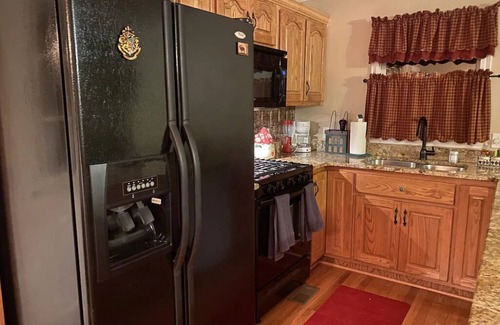 Eagle Mountain Cabin | Eagle Mountain River Retreat 4/3 Pool Table, Jacuzzi & more