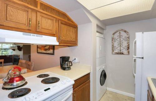 Beaver House | Eagle Point Ski Resort 10 Wooded Ridge Condos