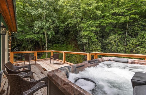 Banner Elk House | Eagle Ridge Falls
