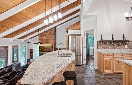 Eagle Mountain Cabin | Eagle Ridge - Fireplace, Wifi, wooded views, Coosawattee Resort, and games!