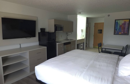Le Claire Hotel | Eagle Ridge Inn
