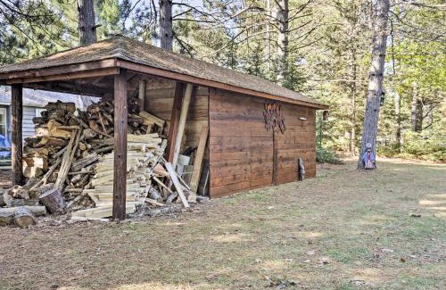 Eagle River House | Eagle River Snowmobile and Lakefront Escape