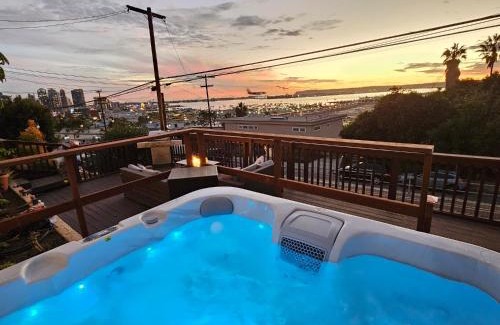 Middletown House | Eagle's Nest - Hot Tub & Stunning Bay View - Walk To Little Italy