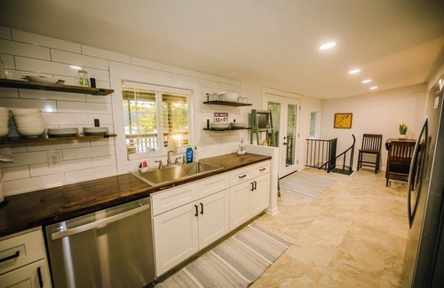 Ingles House | Eagle View