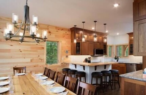 St Germain House | Eagles Bluff - 3 Br Lakefront Cabin on 20 acres