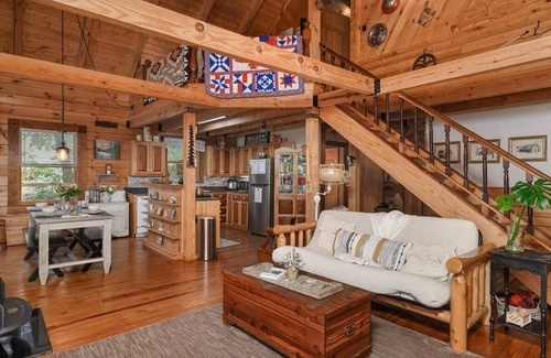 Valley Head Cabin | Eagles Perch Stunning Views Hot Tub