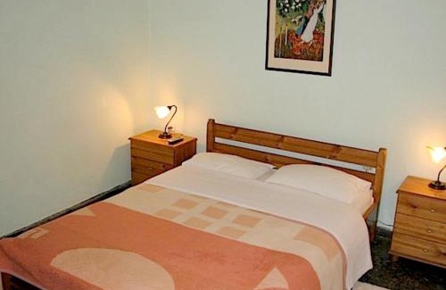 Old Town Apartment | Earini Rooms And Apartments