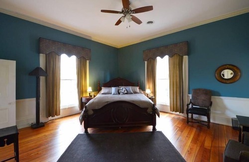Rocky Mount Bed & Breakfast | Early Inn at the Grove