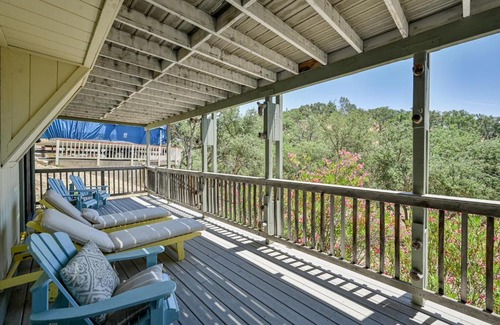 Oak Shores House | East Beach Lakefront - 5 Bed 4 Bath Vacation home in Lake Nacimiento
