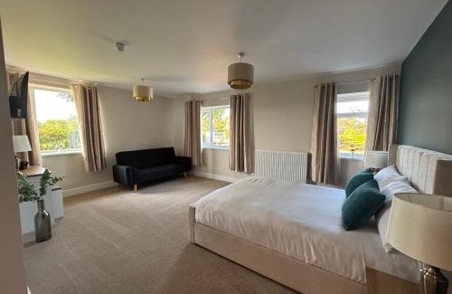 East Halton Hotel | East Halton Hotel