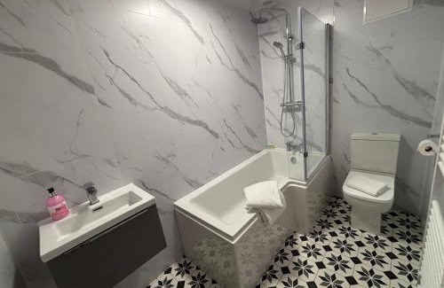 East Halton Hotel | East Halton Hotel