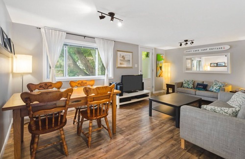 Picton Cottage | East Lake Surf Cottage - Cherry Valley, Ontario