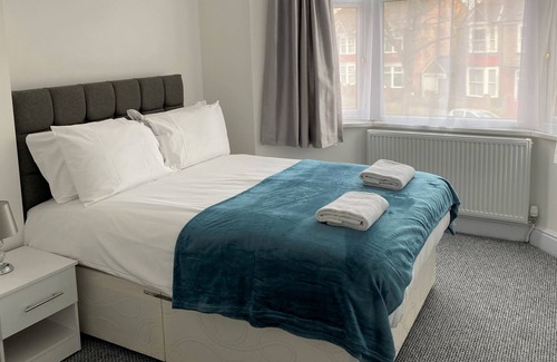 Wellingborough House | Eastdene House