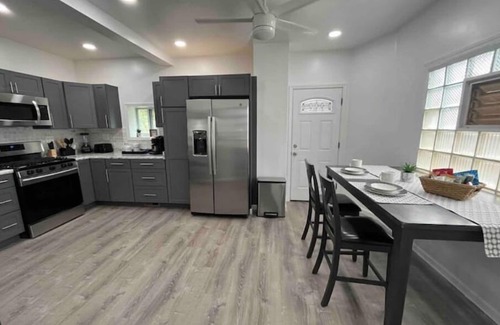Lincoln-Lemington-Belmar House | Eastside urban rental has pool, free parking & sleeps up to 6!