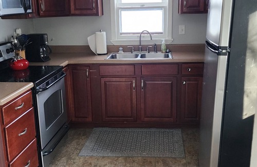 Bloomington House | Easy access to IU, Downtown, Bryan Park, Coffee Shops and Restaurants