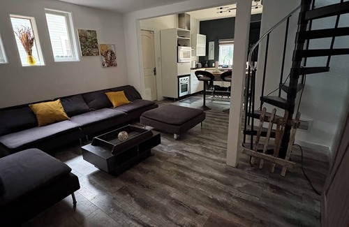 Colorado Springs House | Easy Street Retreat