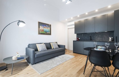 Washington Apartment | Easylife - Comfort and Style near City Life