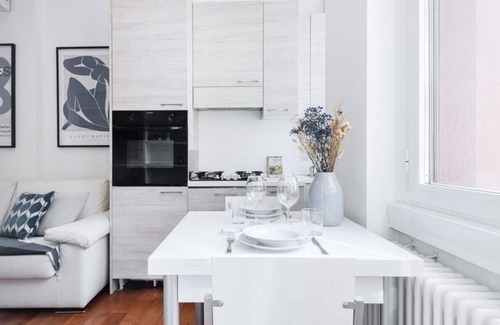 Porta Romana Apartment | Easylife - Nice and Cozy studio in Porta Romana