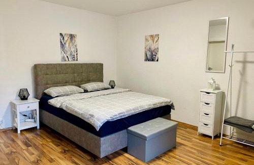 Bad Oeynhausen Apartment | EasyStay#1 Cozy Studio in Kliniknähe, mit Netflix,Küche & Bad