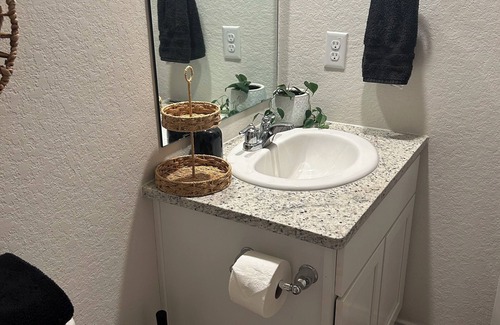 San Antonio Apartment | Eat-Play-Rest at Red Bird Ranch -The Toucan