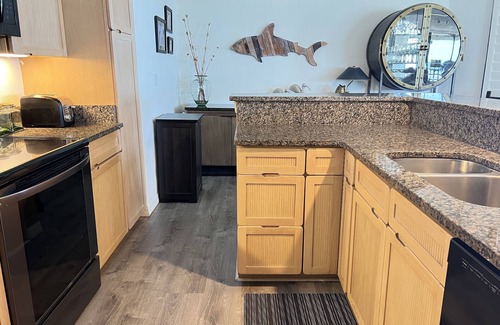 New Smyrna Beach Condo | Ebb Tide 307 Gorgeous beachfront condo, 3 beds 3 baths, ocean views