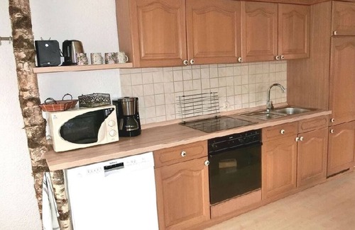 Hutthurm Apartment | Ebenerdige Wohnung mit Wintergarten für 3 Personen