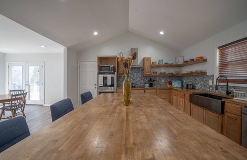 Church Street House | Eclectic 3-bedroom house in welcoming College Park