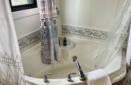 St. Louis County House | Eclectic Park Point Escape