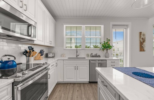 Cortez House | Eco-Friendly Home with Pool and Game Room! - Baydream Believer at Hunter’s Point