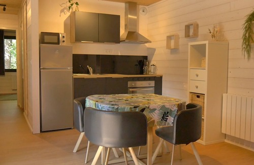 Lacanau Ski Chalet | Eco-lodges Lacanau Moutchic Inn - idéalement situé au lac de Lacanau - 4 pers