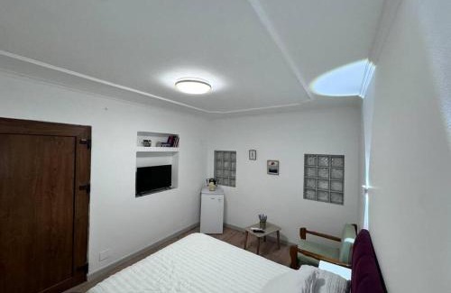 Tirana Apartment | EcoLuxe Home Studio 2