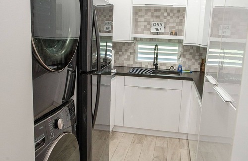 Monte Grande Apartment | EcoMar Rentals Full House