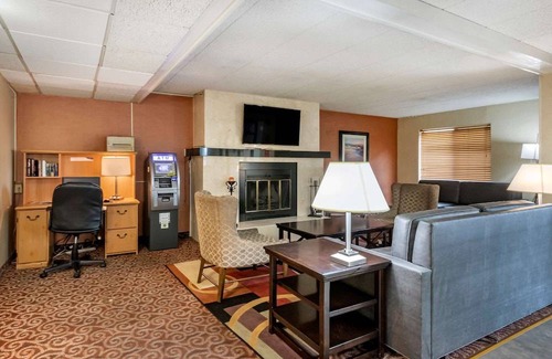 Billings Hotel | Econo Lodge Billings