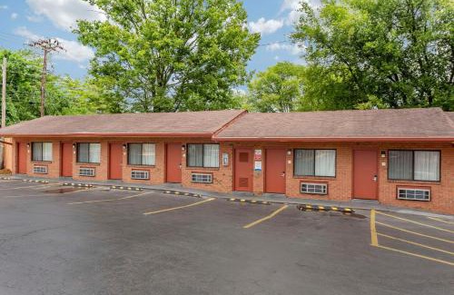 Talbot's Corner Hotel | Econo Lodge Nashville North