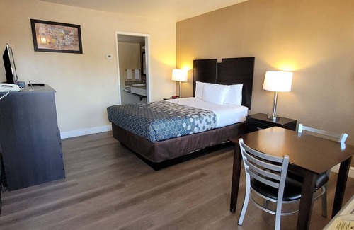 Boulevard Park Hotel | Econo Lodge Sacramento Convention Center