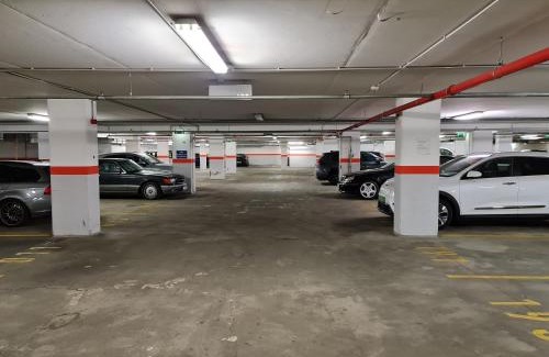 Erzsebetvaros Apartment | ECONOMY downtown design apartments - FREE PARKING - balcony - super puplic transport - AC