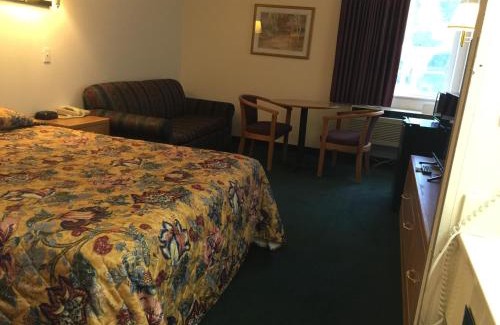 Nephi Hotel | Economy Inn & Suites