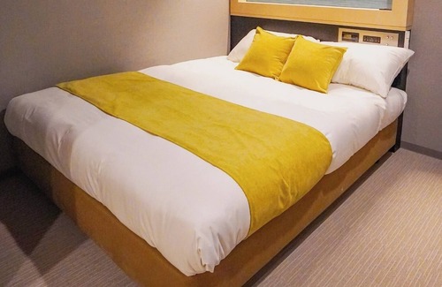 Nakatsu Hotel | Economy Queen Room Only Simple Stay Opening Ma/Osaka Ōsaka