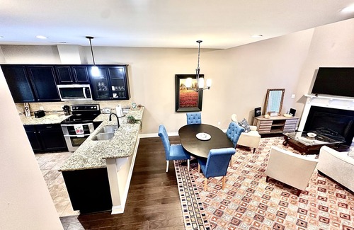 Greenville House | ECU Pirate Country Getaway! First-floor Master, extra room, and separate office!