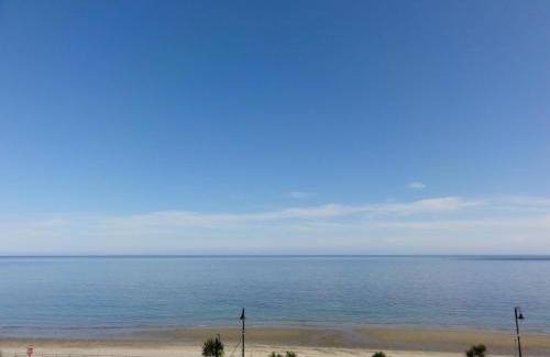 Douglas Promenade House | Edelweiss Guest House